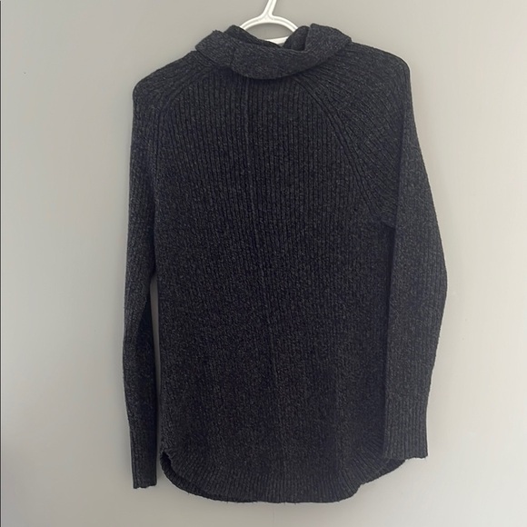 Women's Denver Hayes Dark Blue Sweater Size Medium - Picture 8 of 8